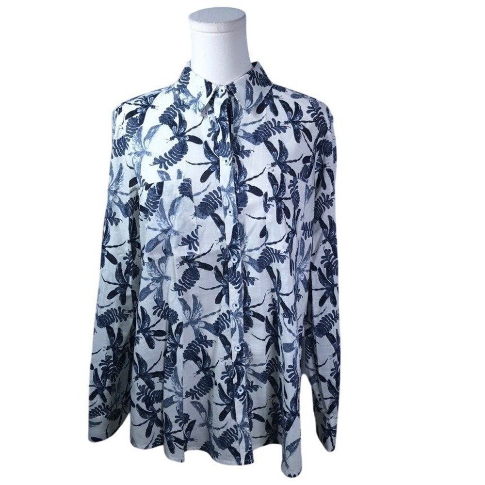 Foxcroft NYC Women 12 Relaxed Button Down Shirt Navy White Dragonfly Print Linen
